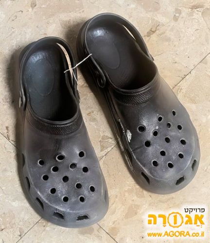 קפקפים חיקוי קרוקס.לגברים