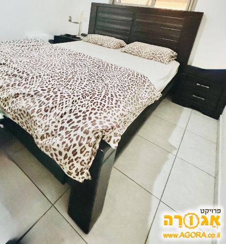 מיטה זוגית