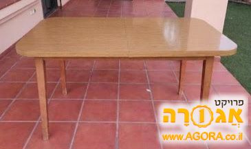 שולחן פינת אוכל נפתח