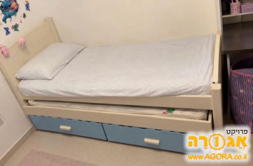 מיטת יחיד