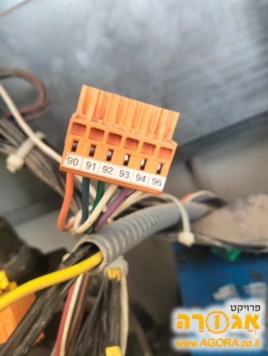 תקע חשמל