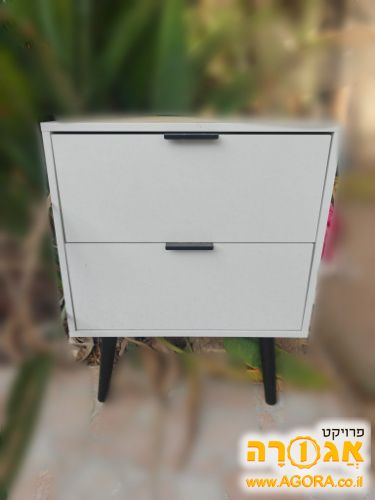 שידה לחדר השינה
