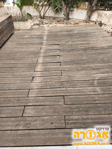 דק עץ