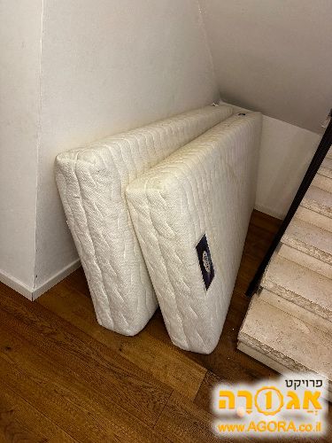 שני מזרוני aeroflex למיטה זוגית