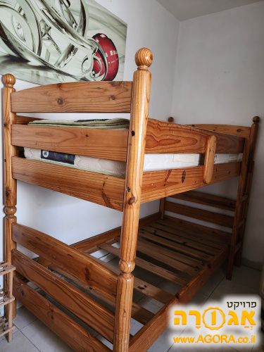מיטת קומותיים של חברת ביתי לי