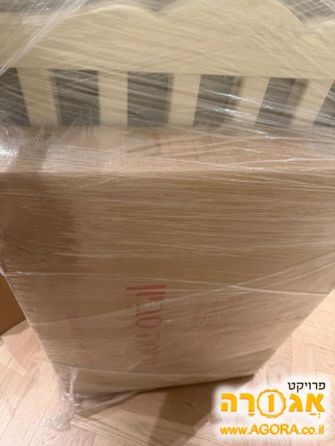 מיטת תינוק (כולל מזרן) + עריסה