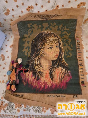גובלן עם חוטים