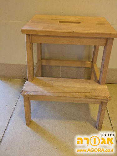 שרפרף עץ שתי מדרגות