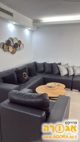סלון פינתי דמוי עור 2×2 הדום 1 מ' וכורסא