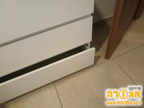 שידה 3 מגירות