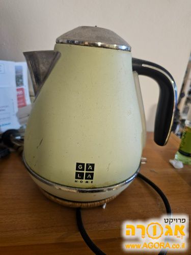 קומקום חשמלי