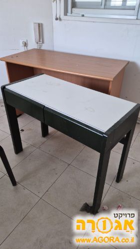 שולחן כתיבה