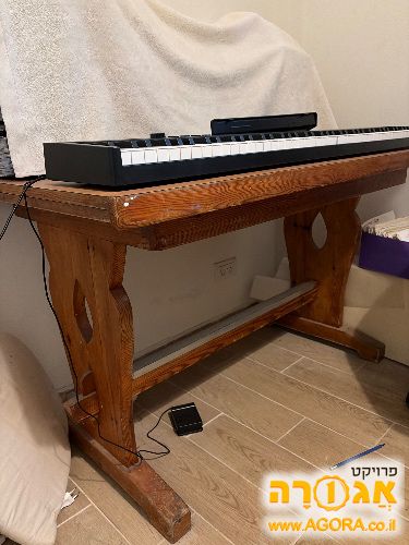 שולחן אוכל נפתח