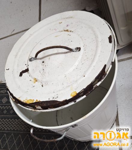 פח גדול מברזל לשיפוץ