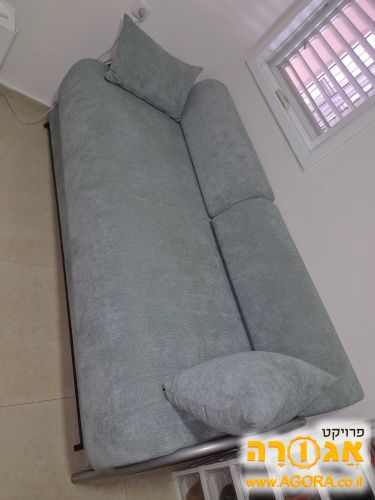 מיטת נוער נפתחת עם ארגז מצעים