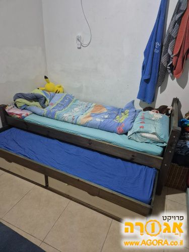 מיטת ילדים עם מיטת אורח