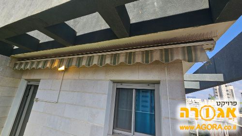 סוכך זרועות חשמלי