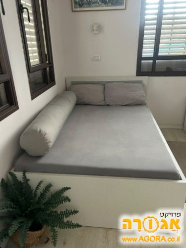מיטה וחצי