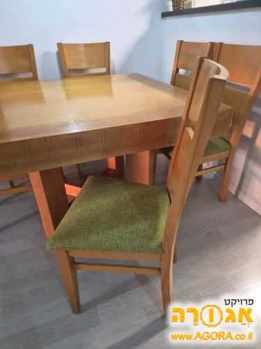 שולחן פינת אוכל