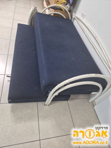 מיטת חבר