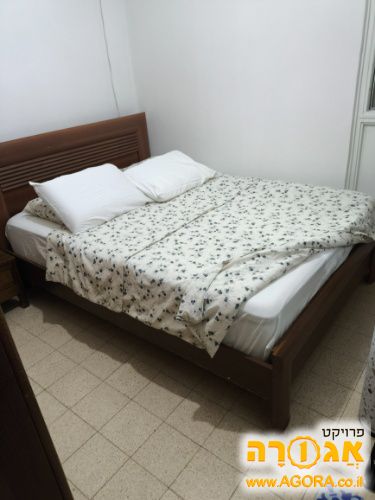 מיטה זוגית