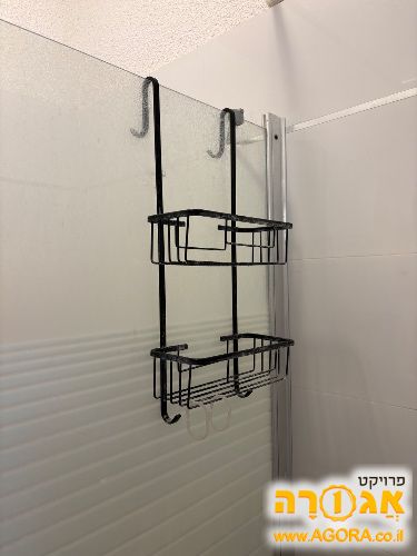 מתקן סבונים למקלחת