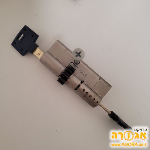 צילינדר עם 2 מפתחות