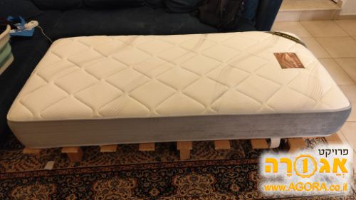 מיטה - מזרון ובסיס 90x200
