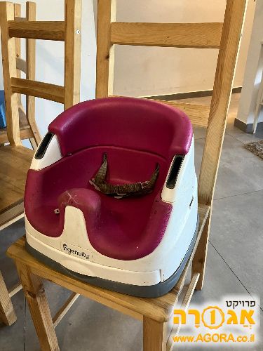 כיסא אוכל מגביה