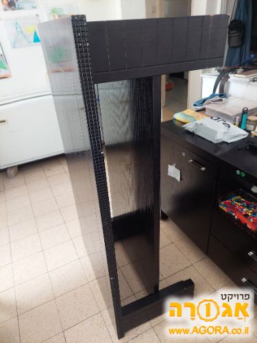שולחן