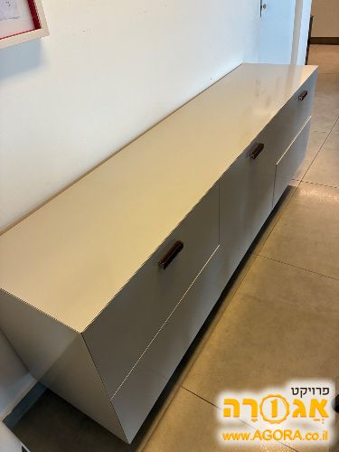 מזנון