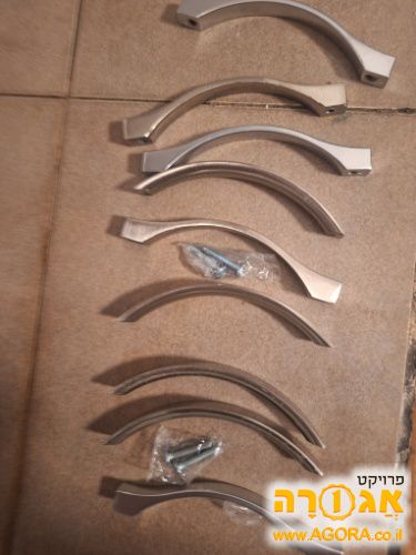 ידיות למגירה