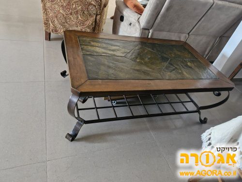שולחן סלון