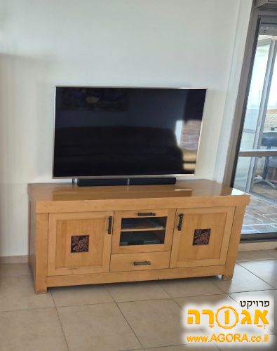 מזנון עץ מלא