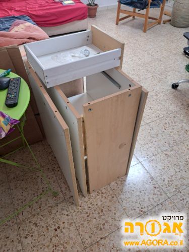 חלקים של שולחן
