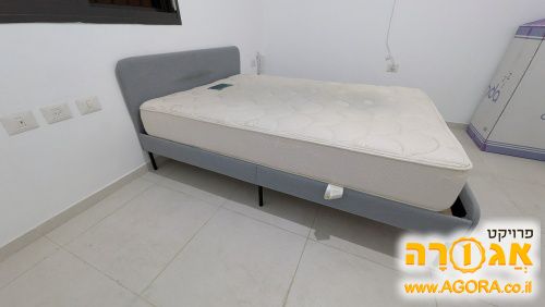 מיטה ומזרון