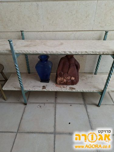 שולחן אבן