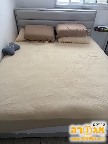 מיטה זוגית