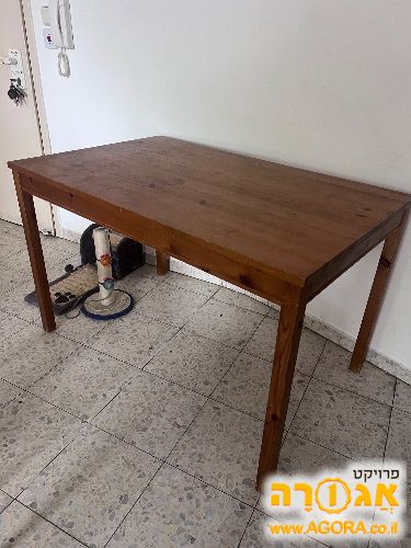 שולחן