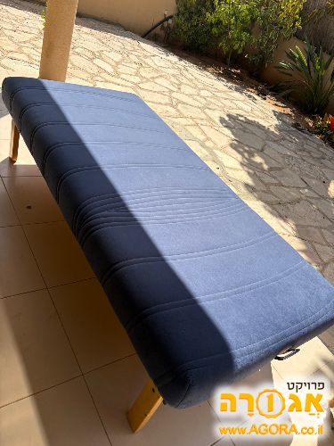 מיטת נוער עם מזרון מתרומם לארגז איחסון