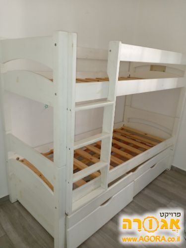 מיטת קומותיים לילדים מעץ מלא ללא מזרונים