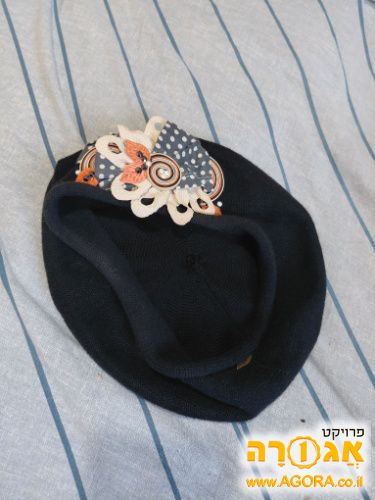 כובע לאישה