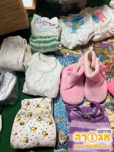 עוד בגדים לתינוקות
