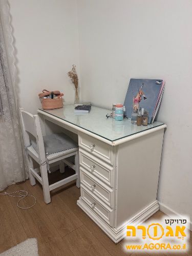 שולחן כתיבה עם מגירות לילדים/ נוער