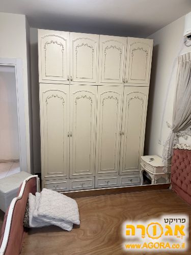 ארון חדר שינה