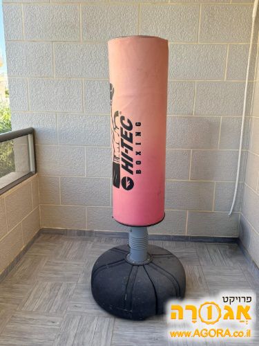 שק אגרוף עומד