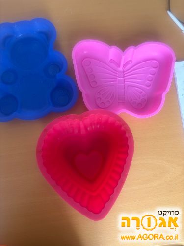 תבניות סליקון להכנת עוגות