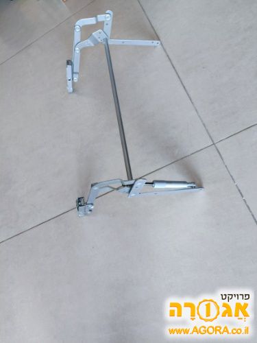 מנגנון לדלת מיקרו גל