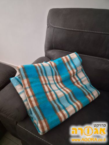 שמיכת צמר