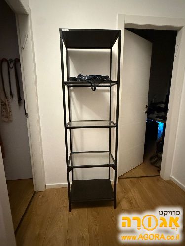 כוננית מדפים